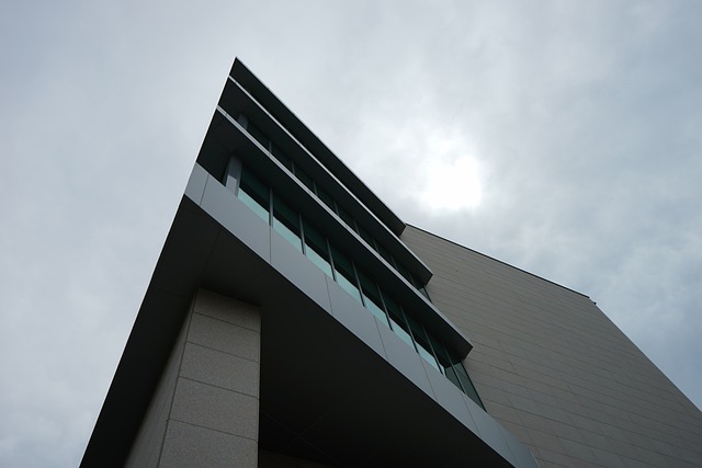building-3492079_640